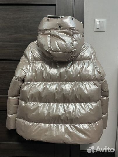 Пуховик женский Moncler