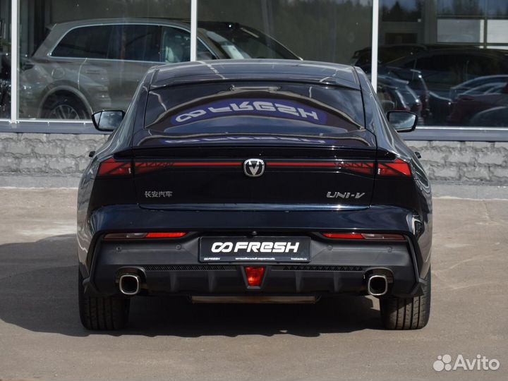 Changan UNI-V 1.5 AMT, 2023, 9 094 км