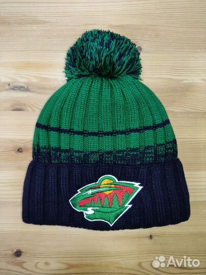 Шапки зимние с помпоном нхл