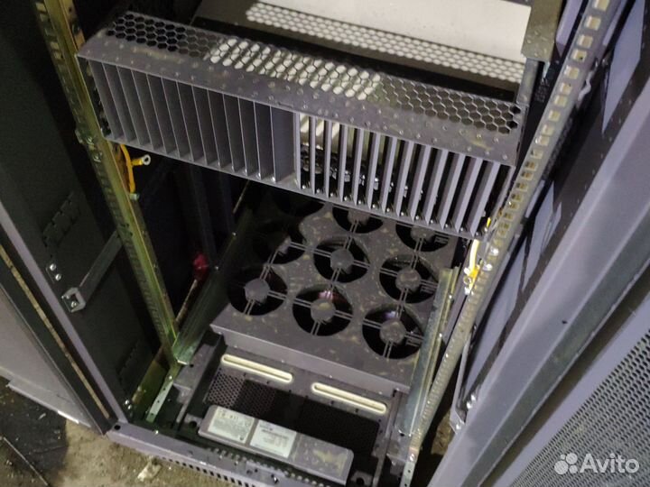 Сетевой шкаф 42U