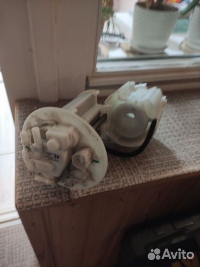 Насос топливный электрический Toyota Auris (E150)