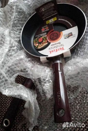 Пара новых сковородок Tefal (вок 28' и 20')