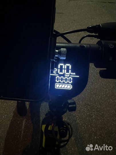 Самокат взрослый электрический