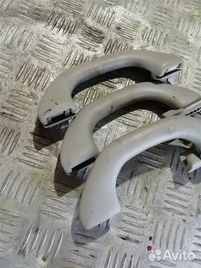 Ручка внутренняя потолочная Skoda Octavia 5E CWV