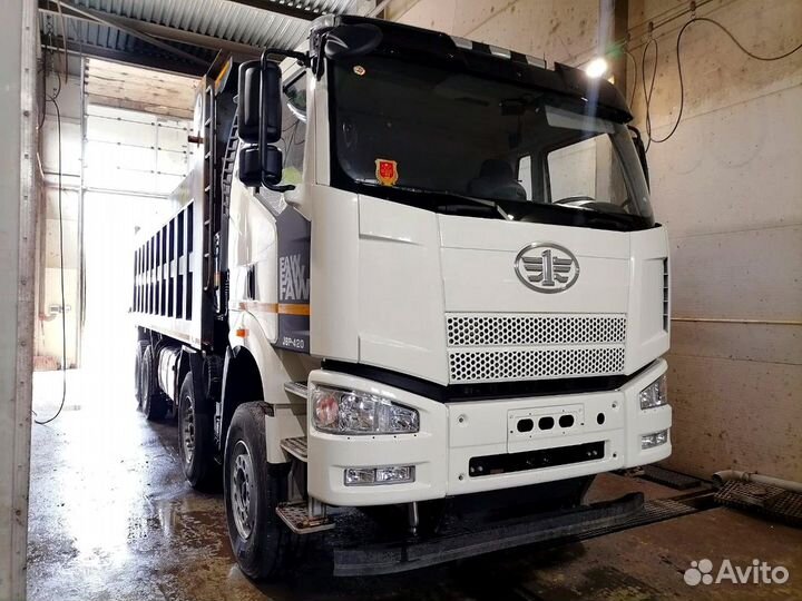 FAW J6 CA3310P66K24T4E5, 2022