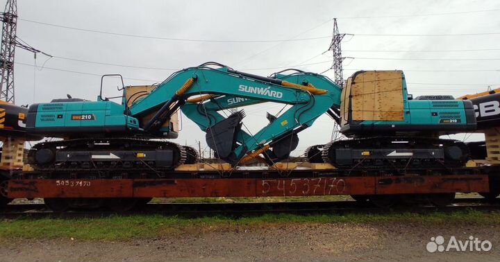Гусеничный экскаватор Sunward SWE 210, 2023