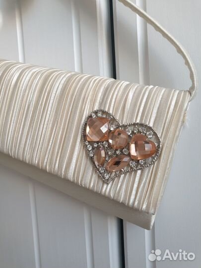 Сумочка-клатч вечерняя атласная, цвет айвори