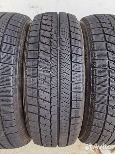 Bridgestone Blizzak VRX 185/60 R15 84Q
