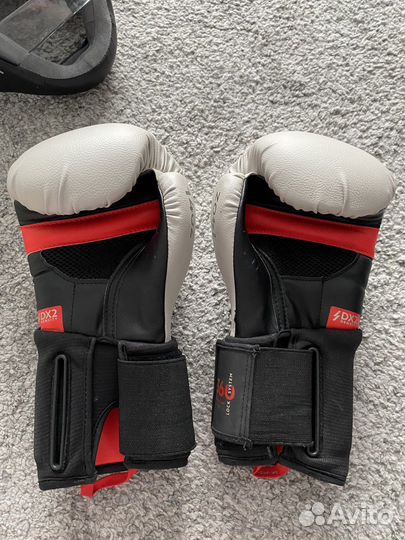 Перчатки для бокса