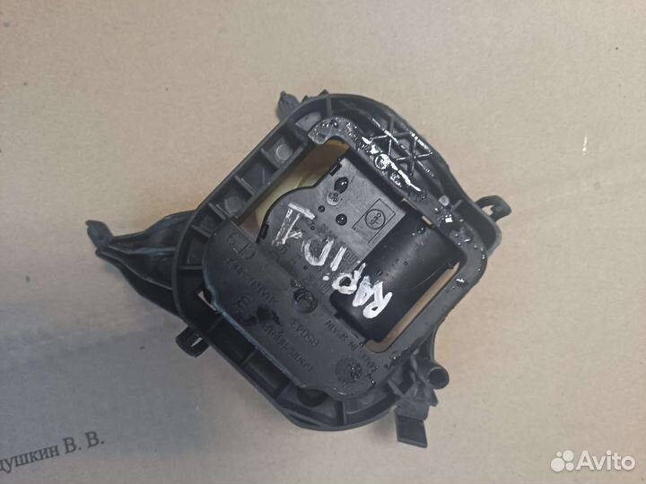 Моторчик заслонки отопителя Skoda Rapid 1