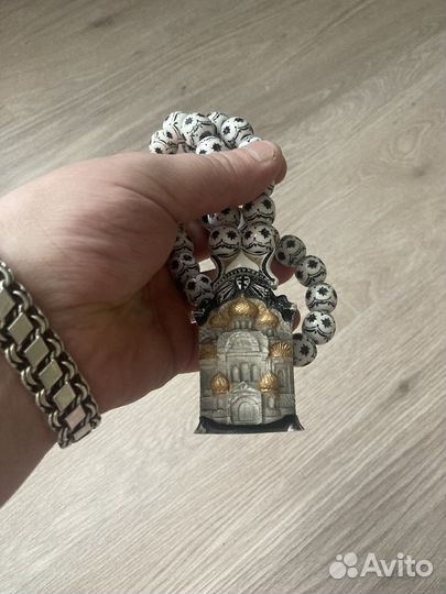 Четки на зеркало