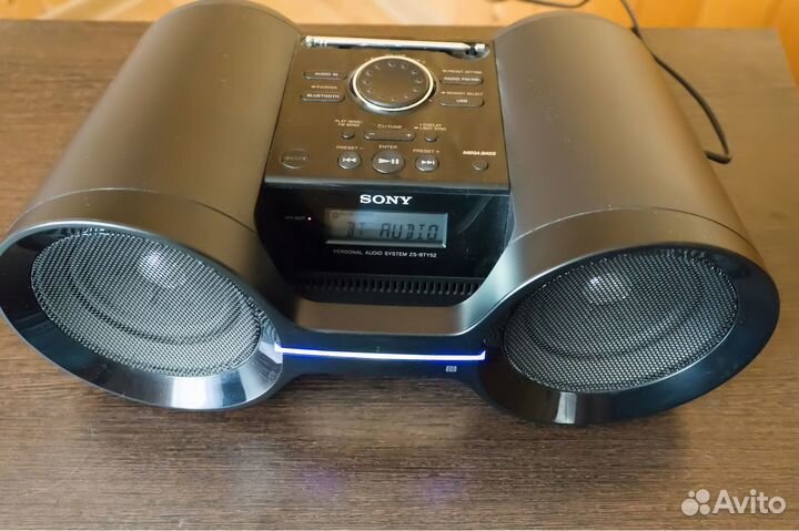 Музыкальный центр Sony ZS-BTY52