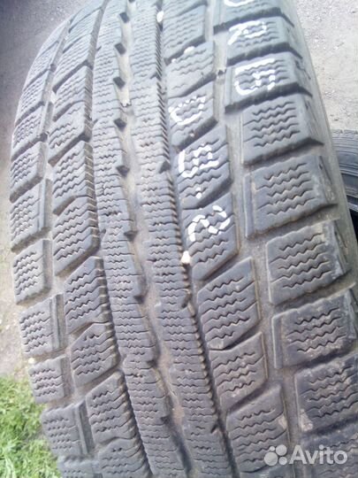 Dunlop Graspic DS2 205/70 R15