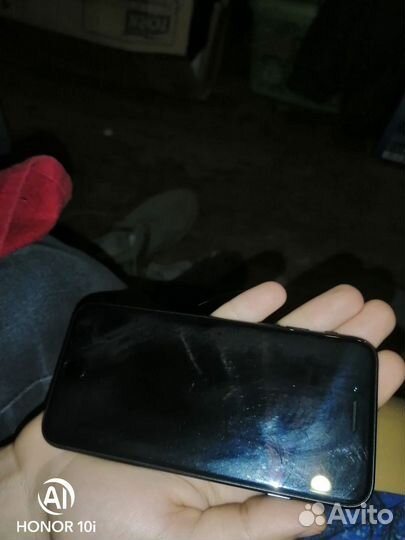 iPhone SE (2020), 64 ГБ
