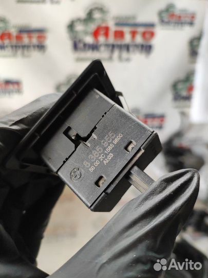 Кнопка стеклоподъемника задняя левая Bmw X5 Е53