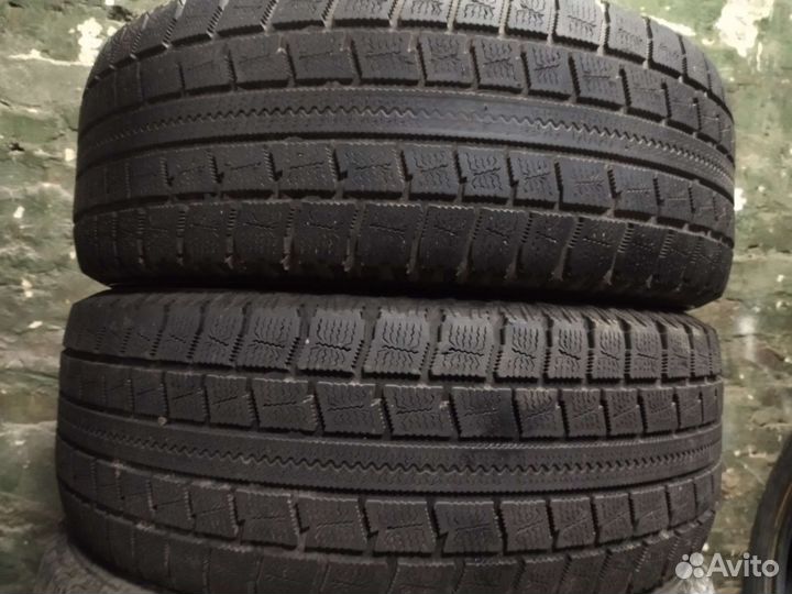 Nitto NT SN 2 Winter 215/65 R16