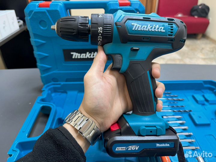 Шуруповерт Makita 26v/ Новый