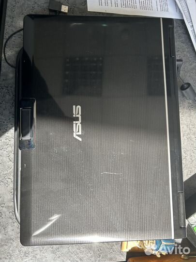 Ноутбук asus