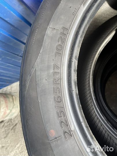 Kumho Sense KR26 225/65 R17 102H