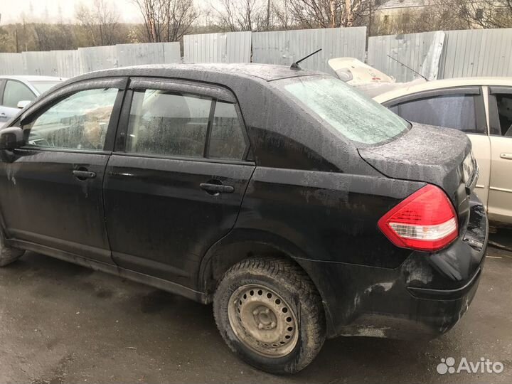 Автомобиль на запчасти Nissan Tiida 1,6 1,8