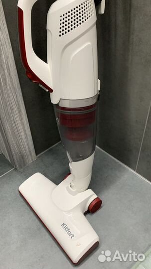 Вертикальный пылесос KT-559