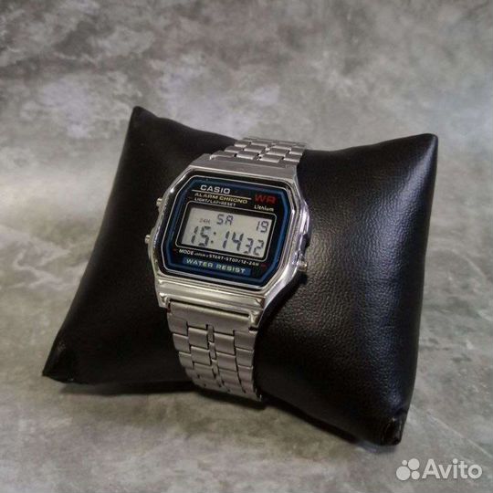 Часы Casio