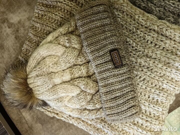 Шапка и шарф новые