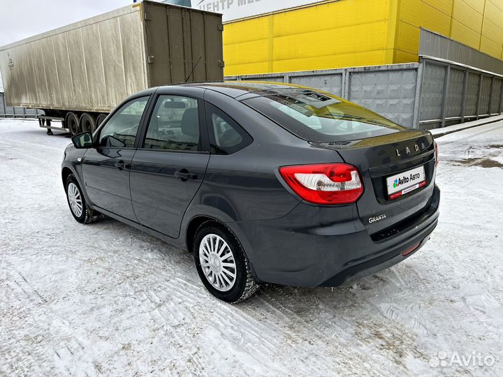 LADA Granta 1.6 МТ, 2019, 71 800 км