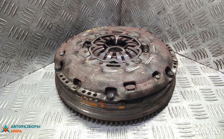 Маховик Toyota Avensis 3 (T270) 2010