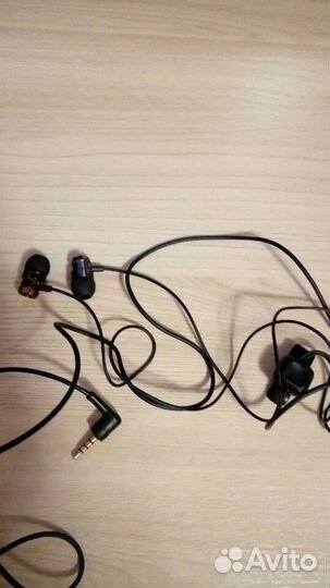 Наушники