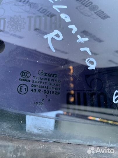 Стекло заднее правое Hyundai Elantra XD G4ED 2004