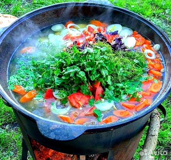 Казан чугунный с крышкой