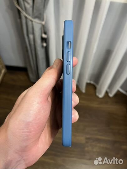 Чехол на iPhone 13 оригинал