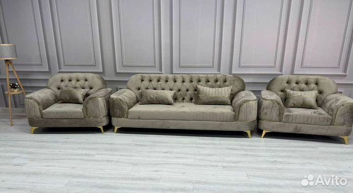 Диван с ящиками