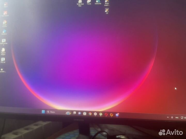 Монитор samsung U32j59x