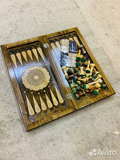 Шахматы нарды шашки 3 в 1 ручной работы