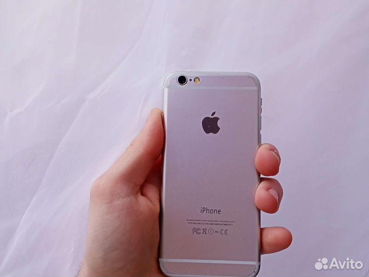 Телефон iPhone 6s