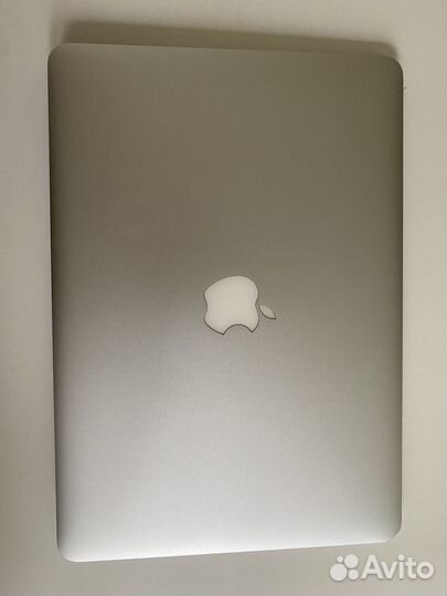 Macbook Air (13-inch, Early 2014)