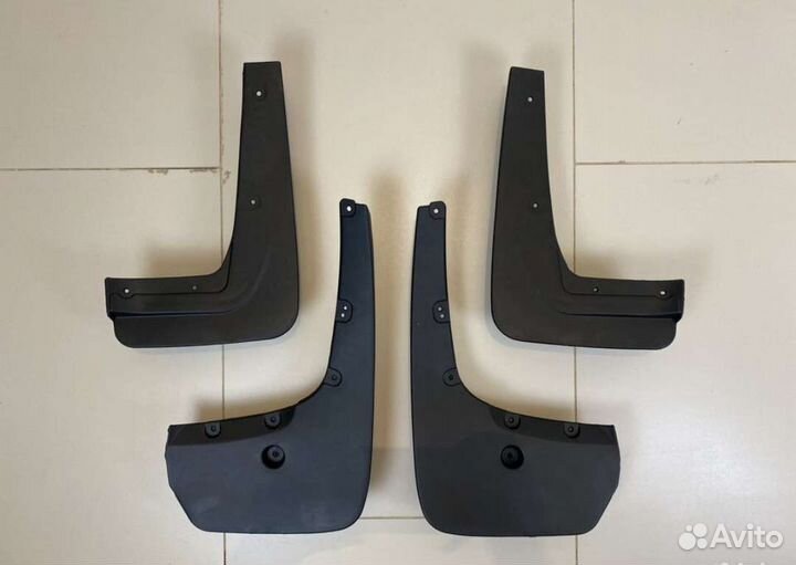 Брызговики (1 шт) BMW X6 e71 2008-14