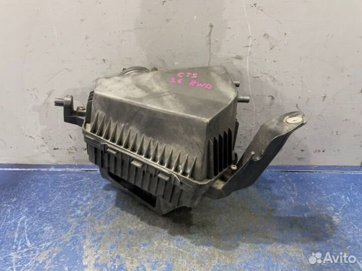 Корпус фильтра Cadillac Cts 2 07-14 Гг