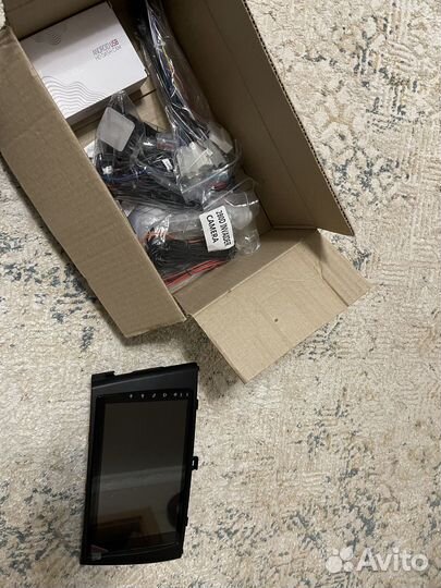 Магнитола toyota avensis 2009-2015