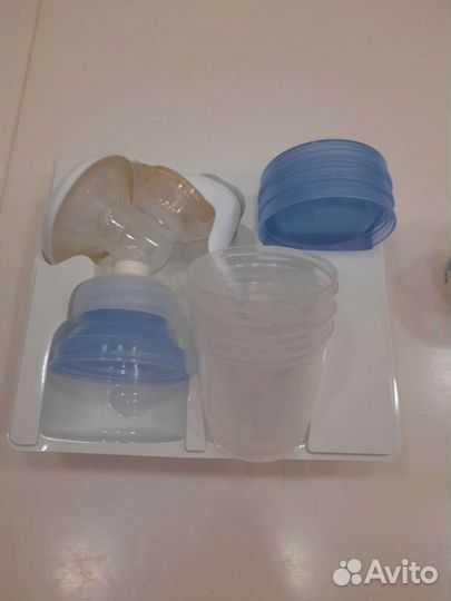 Молокоотсос Avent ручной с бутылочками и ёмкостями