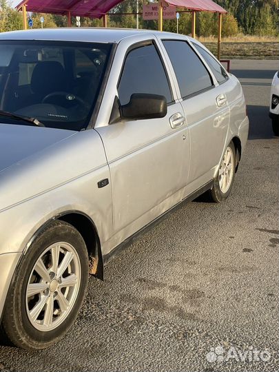 LADA Priora 1.6 МТ, 2011, 209 993 км