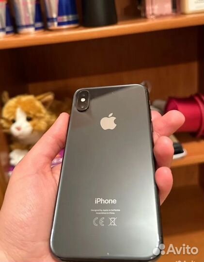 iPhone Xs, 64 ГБ