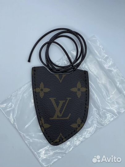 Чехол ключа BMW Louis Vuitton
