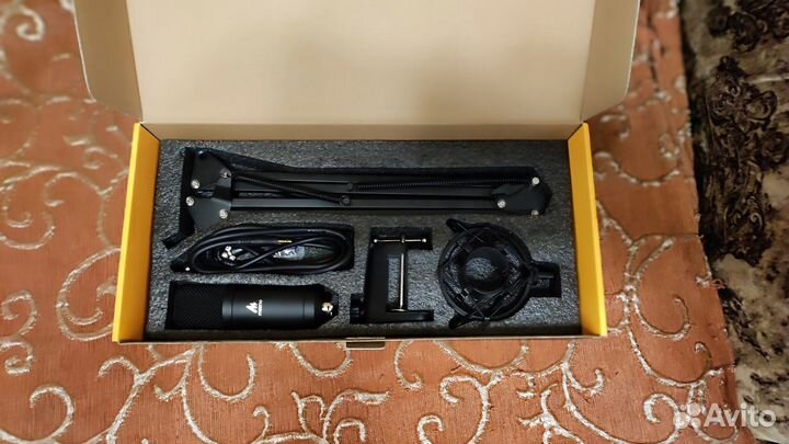 Микрофон Maono AU-A03, черный