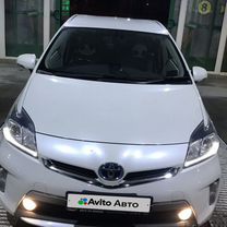 Toyota Prius PHV 1.8 CVT, 2012, 302 000 км, с пробегом, цена 1 400 000 руб.