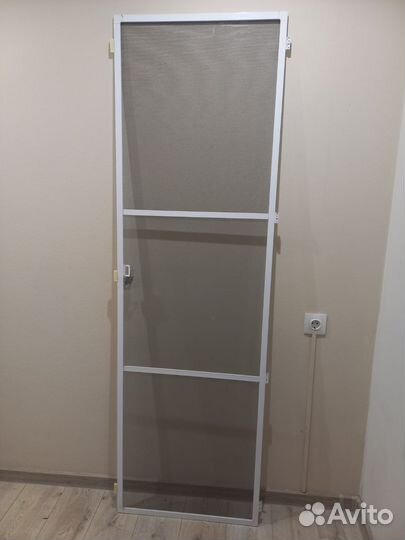 Москитная сетка на балконную дверь