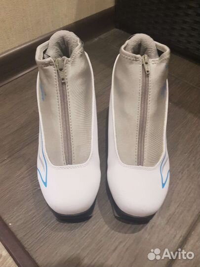 Лыжные ботинки детские для девочки