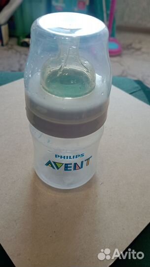 Бутылочка avent с клапаном